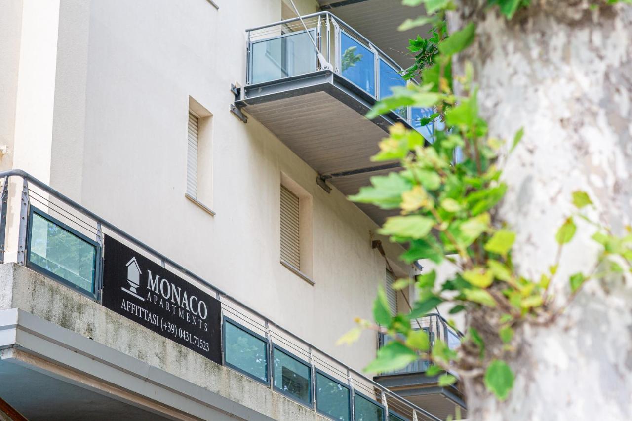 Monaco Apartments Lignano Sabbiadoro Exterior photo